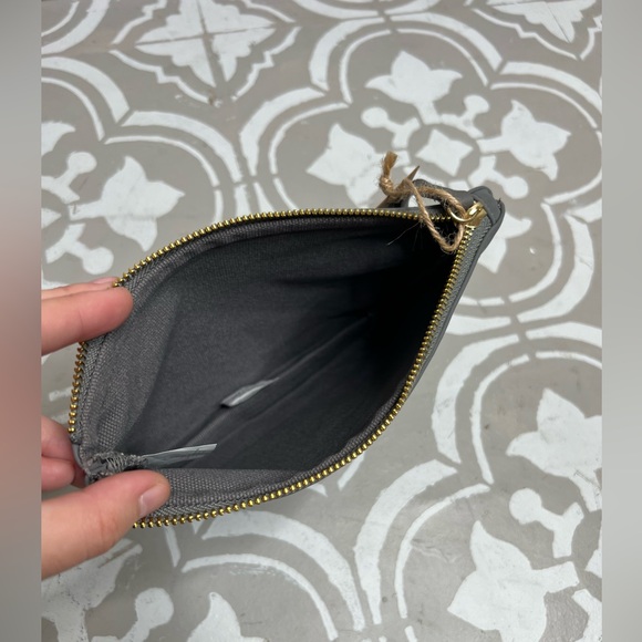 NWT “ Sunshine “ Canvas Pouch - Picture 5 of 5